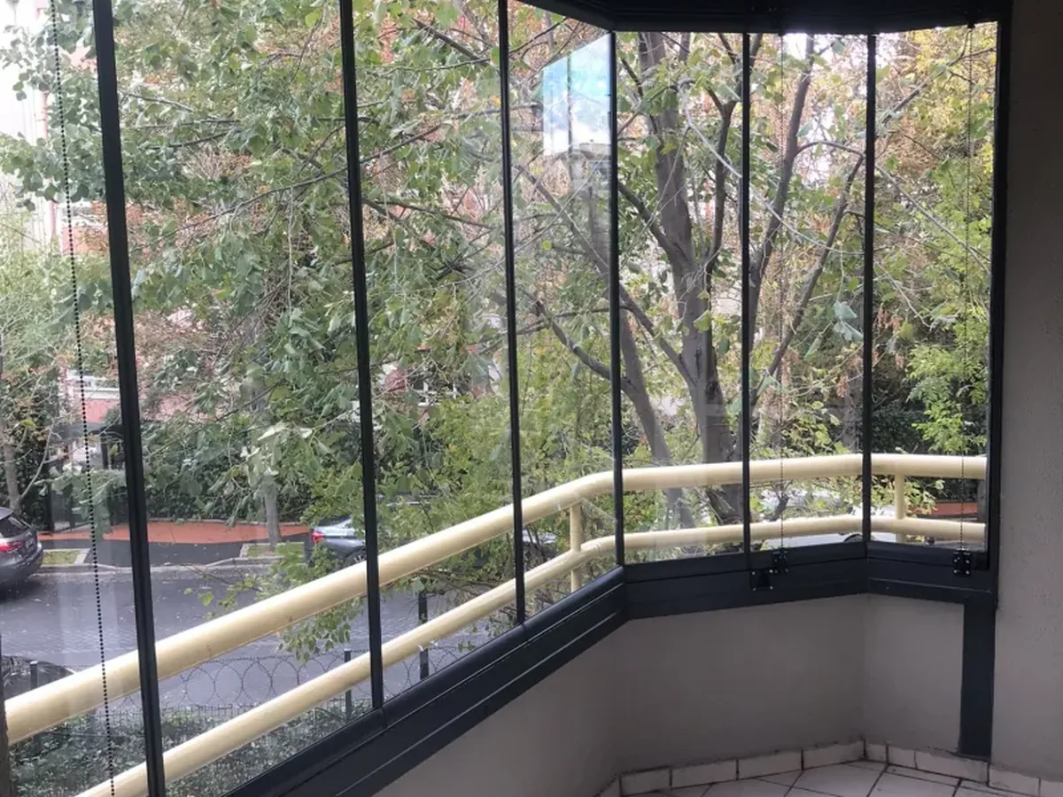 Cam Balkon uygulaması 1